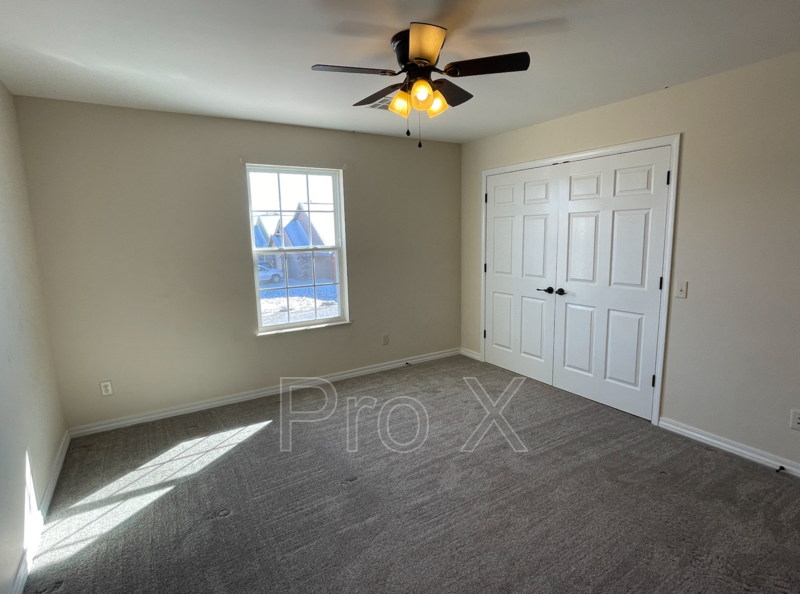 407 N Elliott St #B - Photo 6 of 14