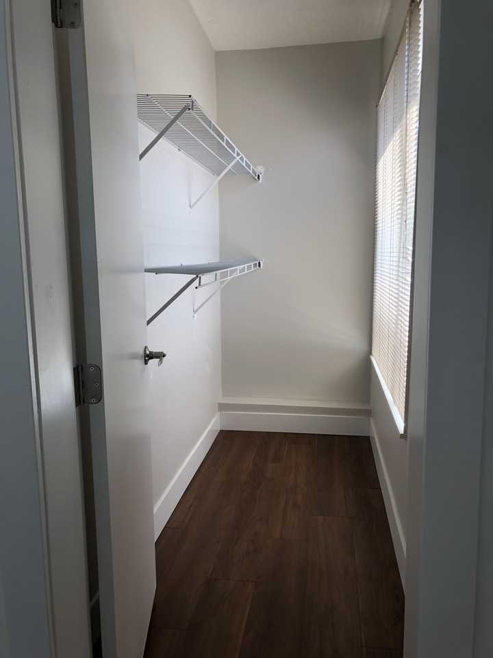 2737 Woodland Drive - Photo 4 of 9