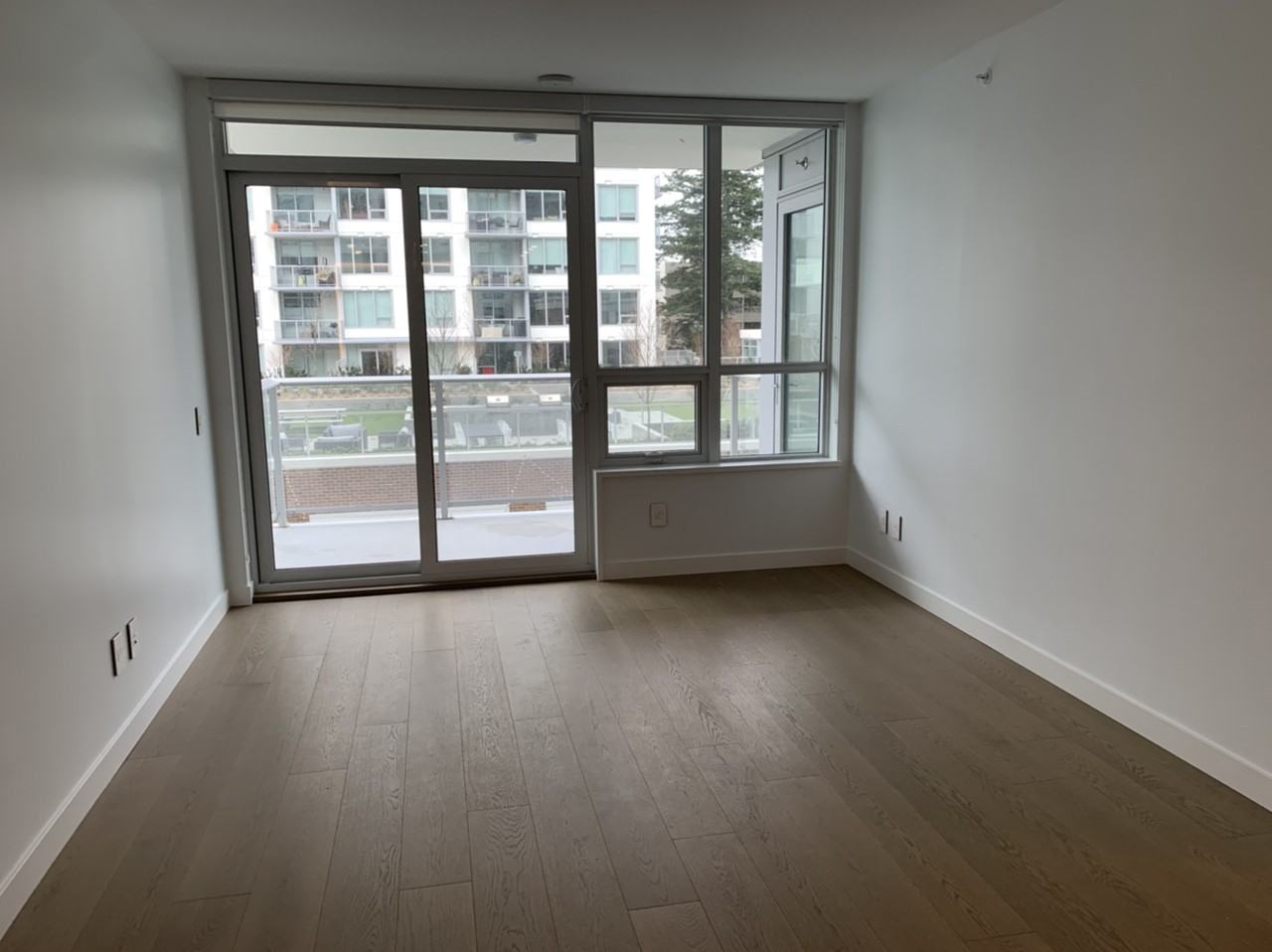 1441 Johnston Rd - Photo 2 of 12