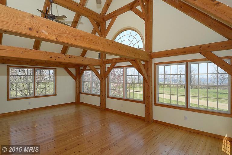 2912 Cox Neck Rd E - Photo 3 of 30