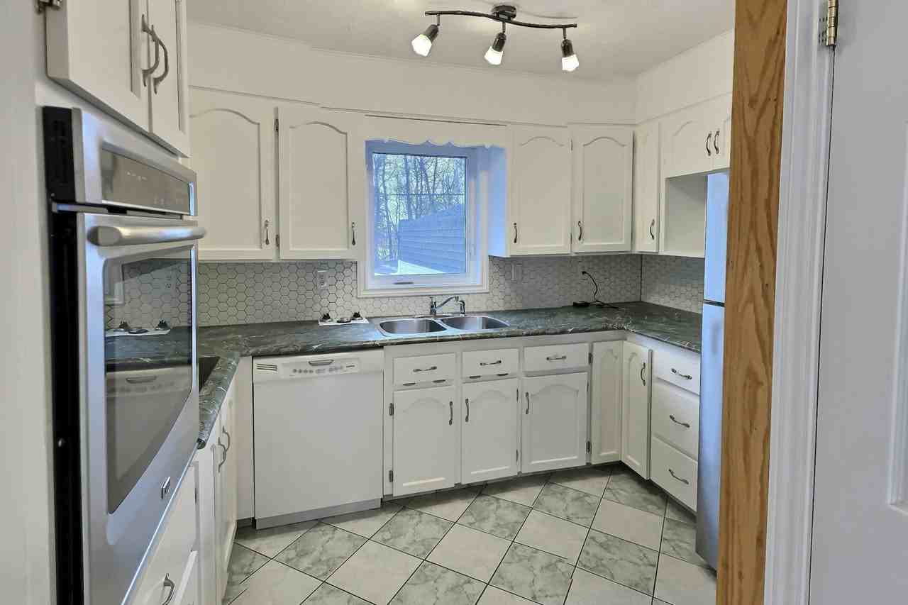 97 Magellan Dr #97 - Photo 2 of 12