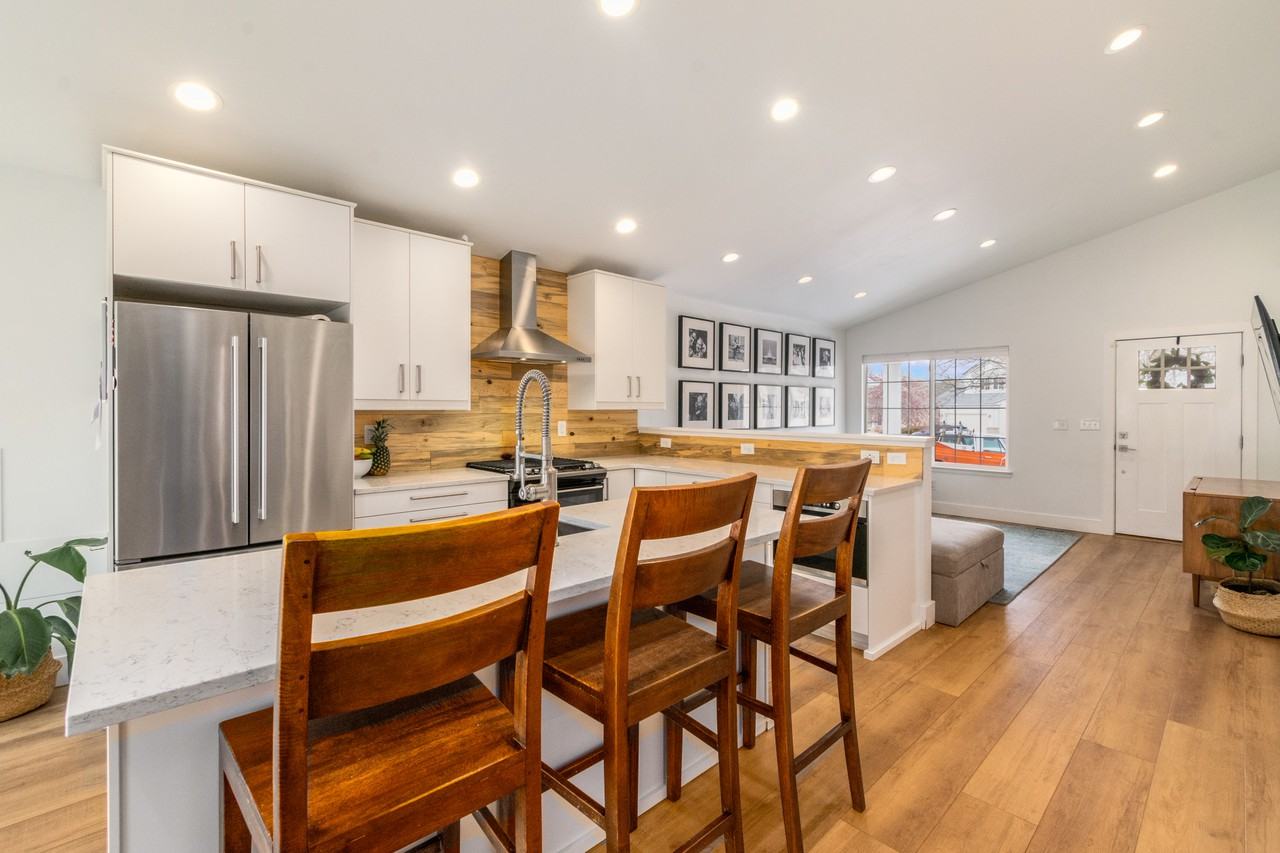 20818 Willowbend Ln #1 - Photo 2 of 18