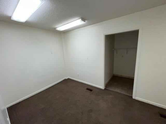 607 20th St - Photo 6 of 12