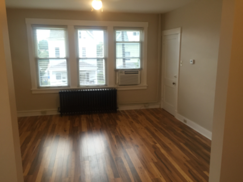 311 Augusta Street - Photo 7 of 17