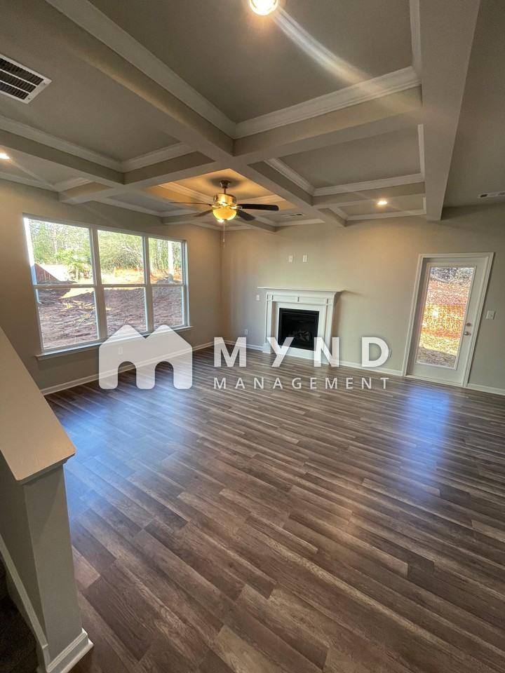 3351 Landings South Dr - Photo 2 of 25