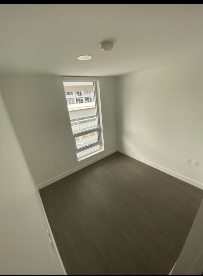 6320 No.3 Rd - Photo 5 of 7