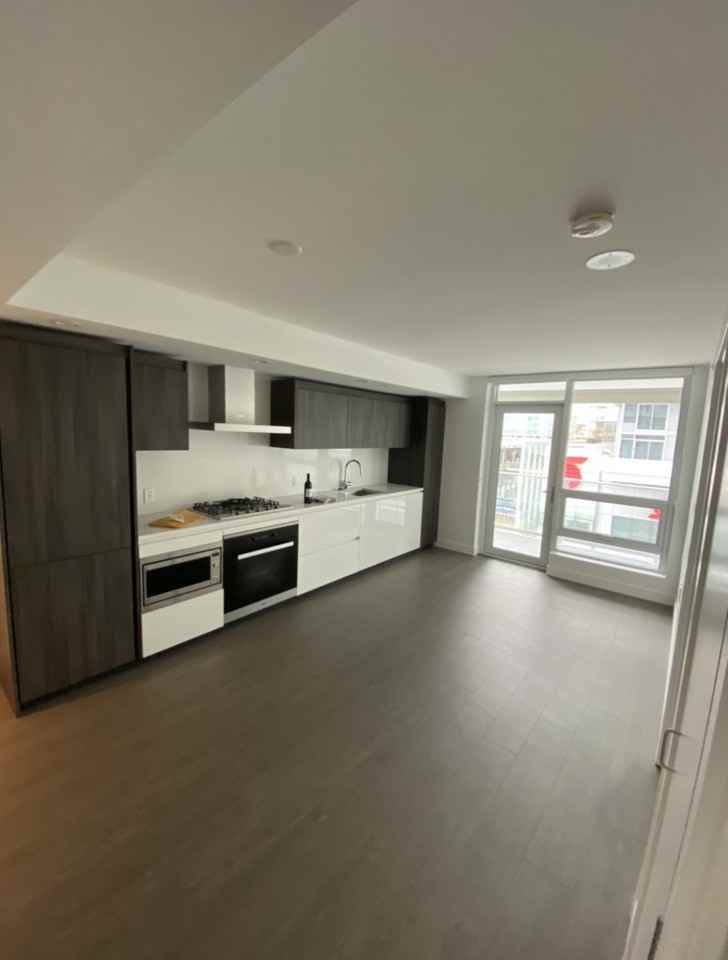 6320 No.3 Rd - Photo 3 of 7