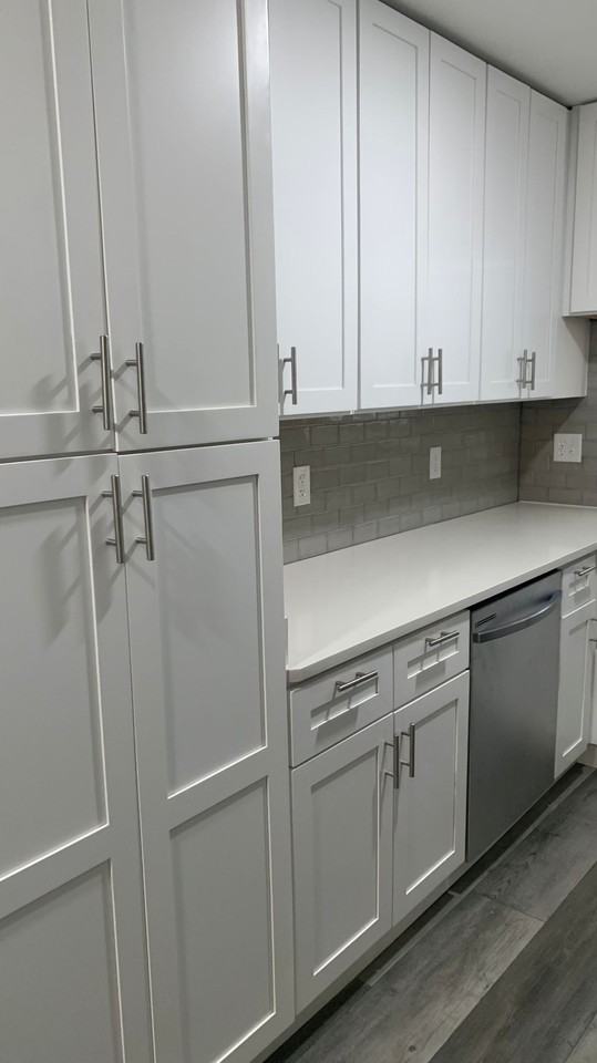 524 S Beltline Blvd3 #524-3 - Photo 3 of 18