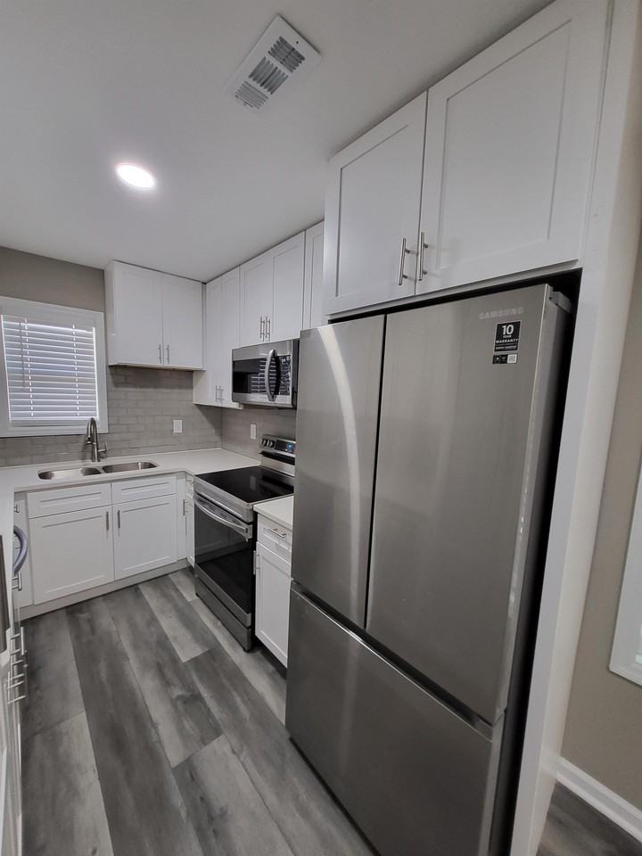 524 S Beltline Blvd3 #524-3 - Photo 5 of 18