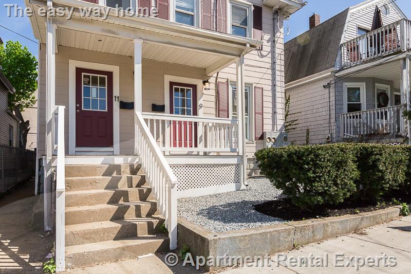 9 Rock Valley Ave #2 - Photo 3 of 25