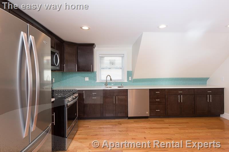 9 Rock Valley Ave #2 - Photo 7 of 25