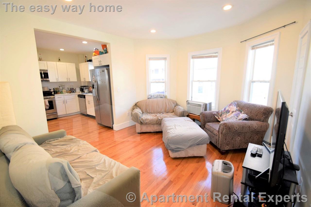 9 Winter Hill Rd #1 - Photo 2 of 13