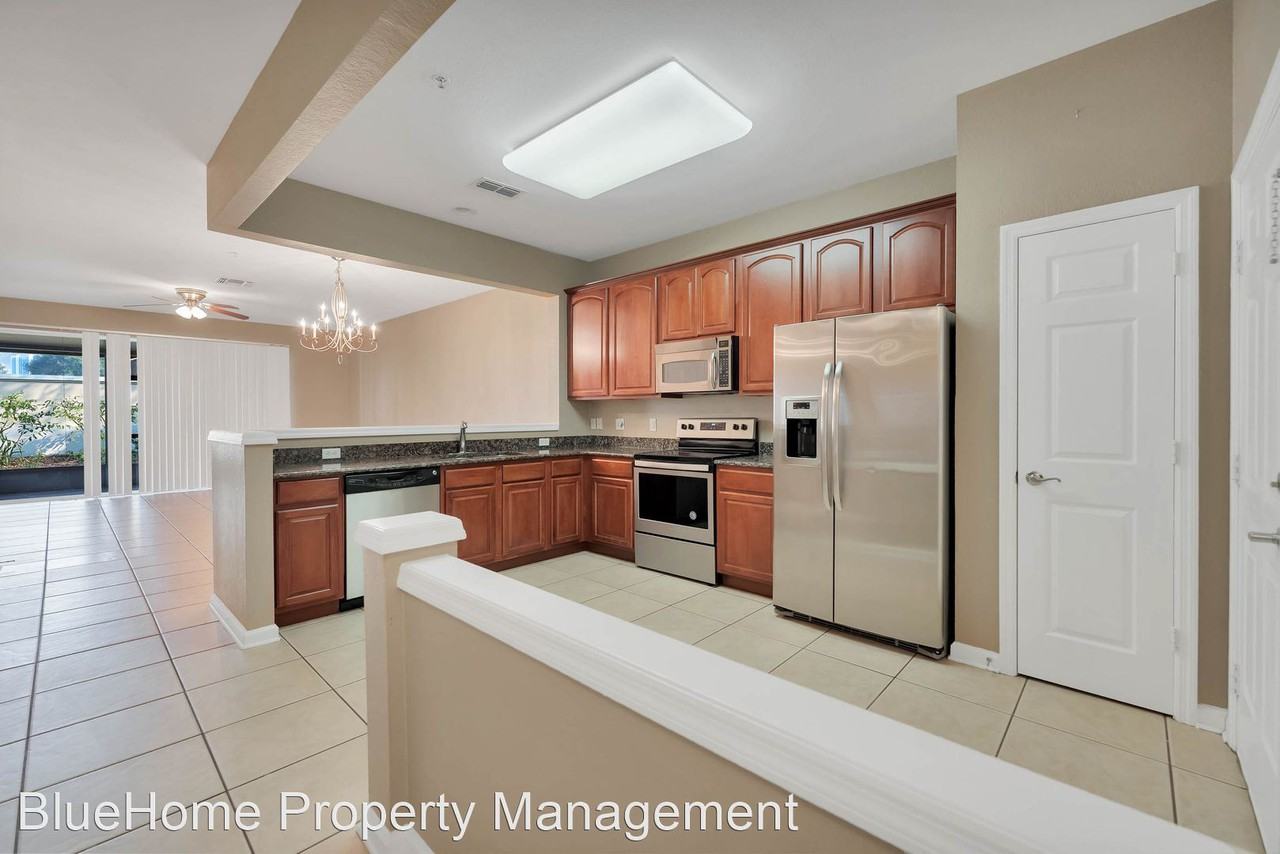 6819 Sperone St - Photo 3 of 18