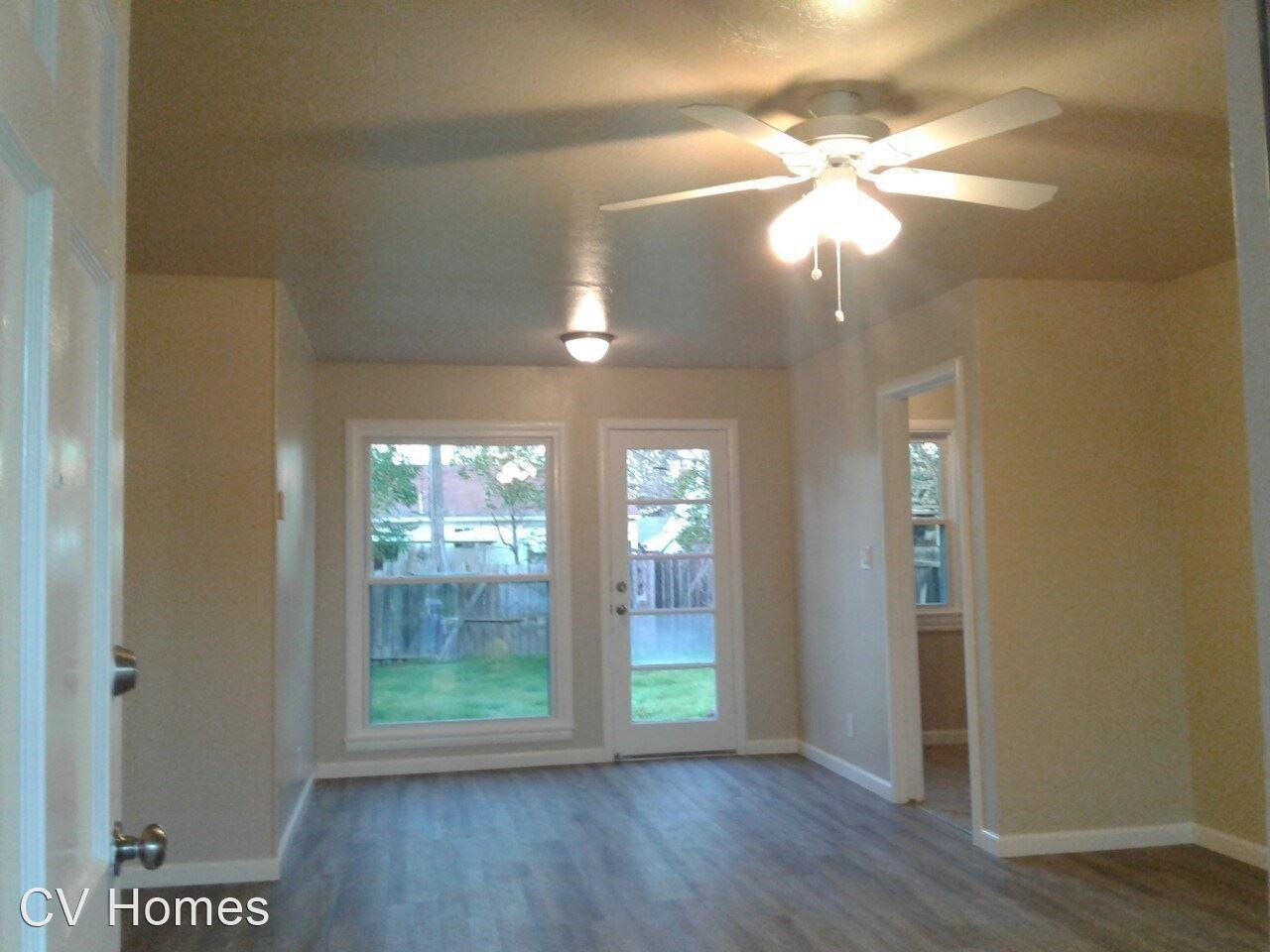 6041 39th Ave - Photo 3 of 17