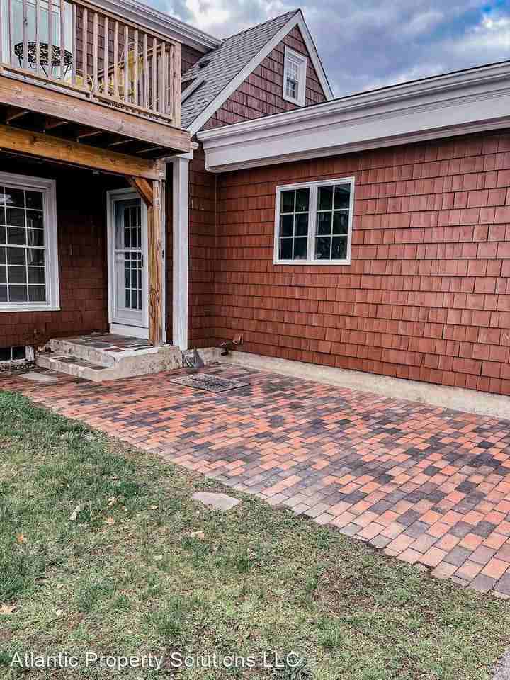 467 Armistice Blvd - Photo 2 of 21