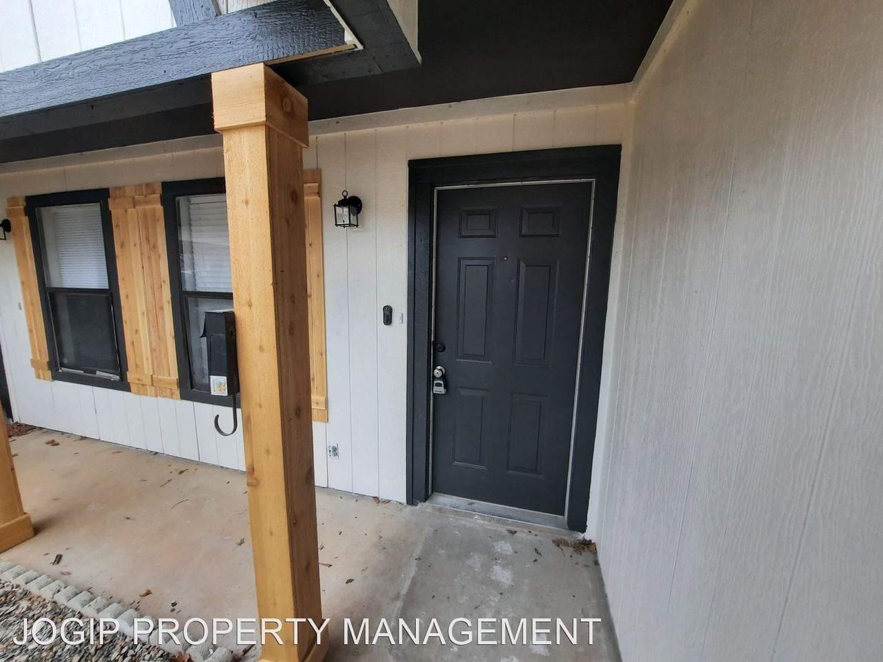 2628 Frazier Ave - Photo 3 of 20