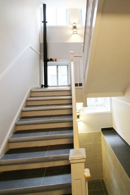 Decarie Residence (4516) - Photo 2 of 50