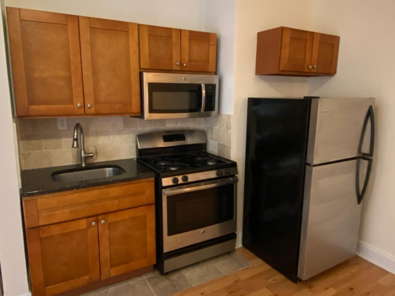 201 E 150th St - Photo 3 of 3