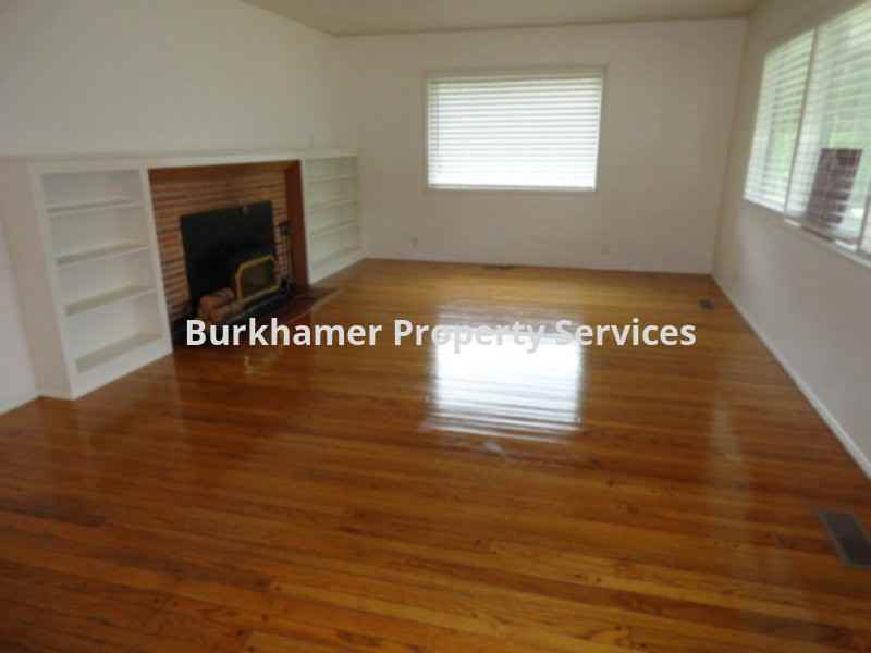 7001 Harrison Rd - Photo 2 of 32