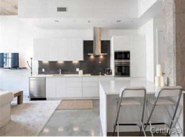 1070 Rue de Bleury #604