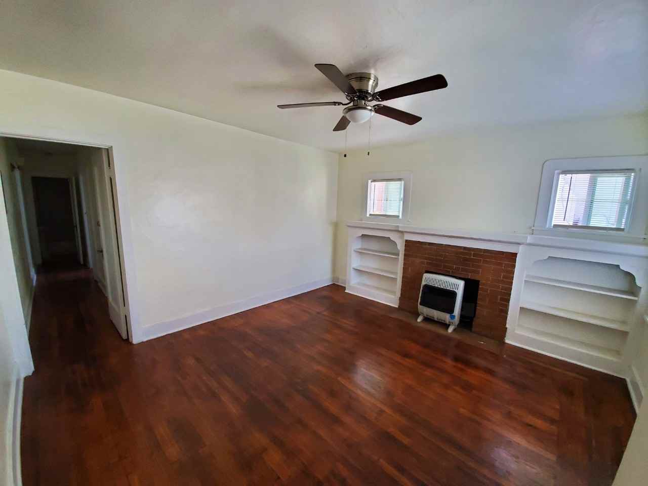 3243 E 23rd St #1 - Photo 3 of 5