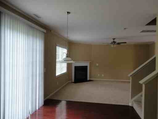 5032 McKittrick Ln - Photo 3 of 6