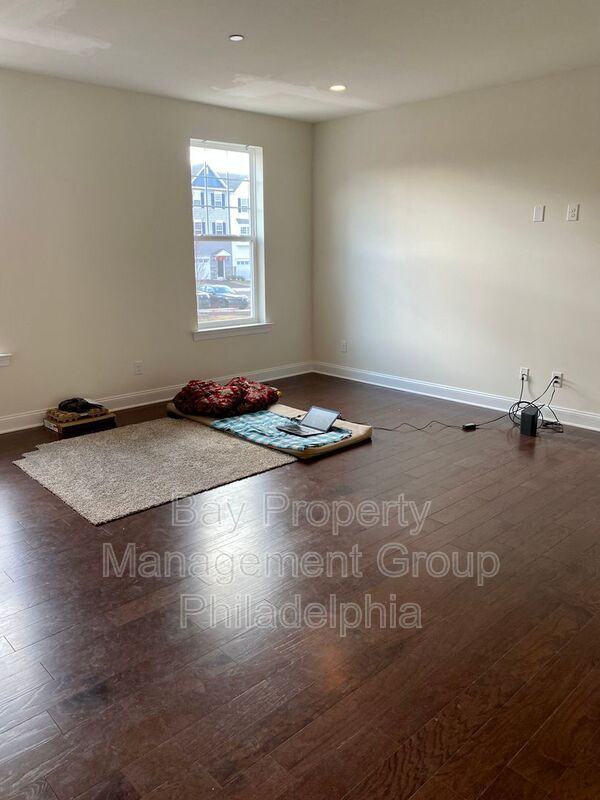 27 Aubrey Cir - Photo 2 of 18