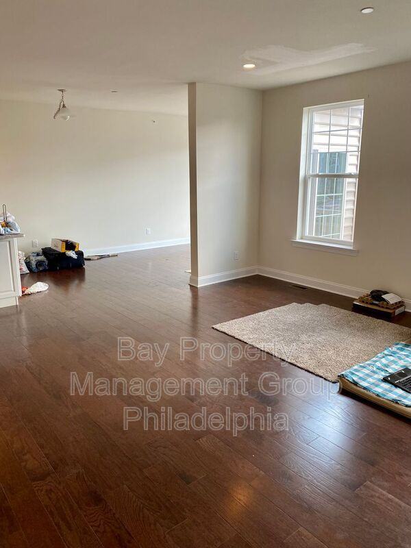 27 Aubrey Cir - Photo 3 of 18