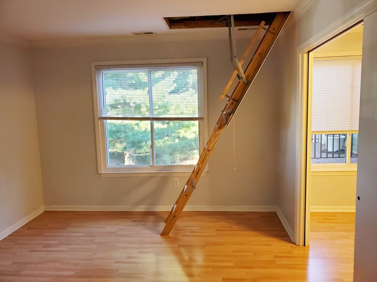 15286 Aspen Court - Photo 3 of 9