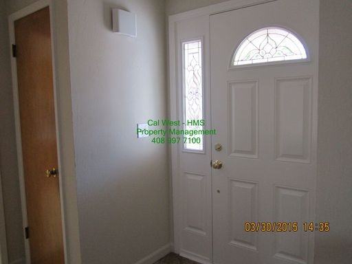 944 S Baywood Ave - Photo 2 of 16