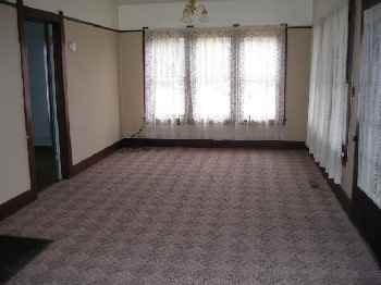 612 N State St - Photo 3 of 16