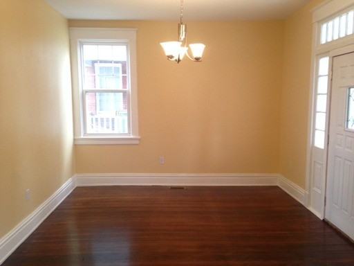 3304 Hanes Ave - Photo 2 of 18