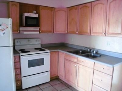 352 E Laguna St - Photo 3 of 11