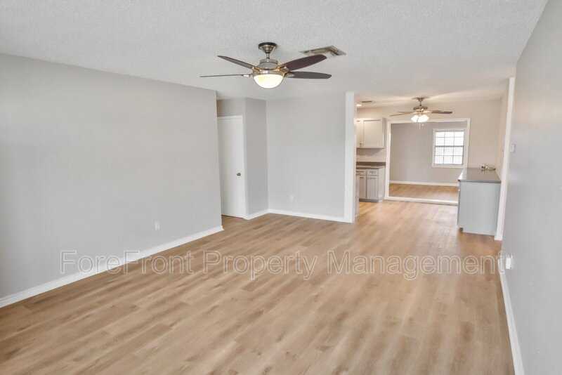 4927 Grey Hawk Dr - Photo 2 of 20