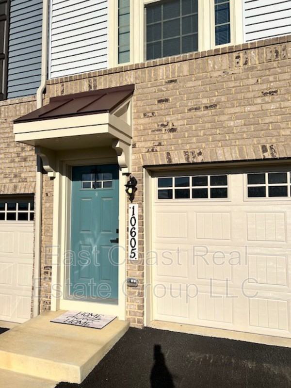 10605 Brewerton Ln - Photo 3 of 35