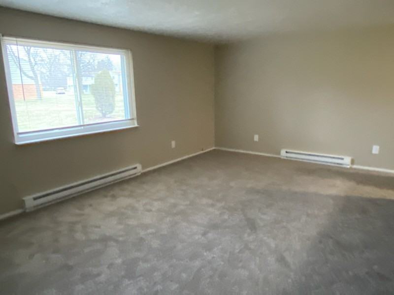 138 Gluck St #138 - Photo 2 of 13