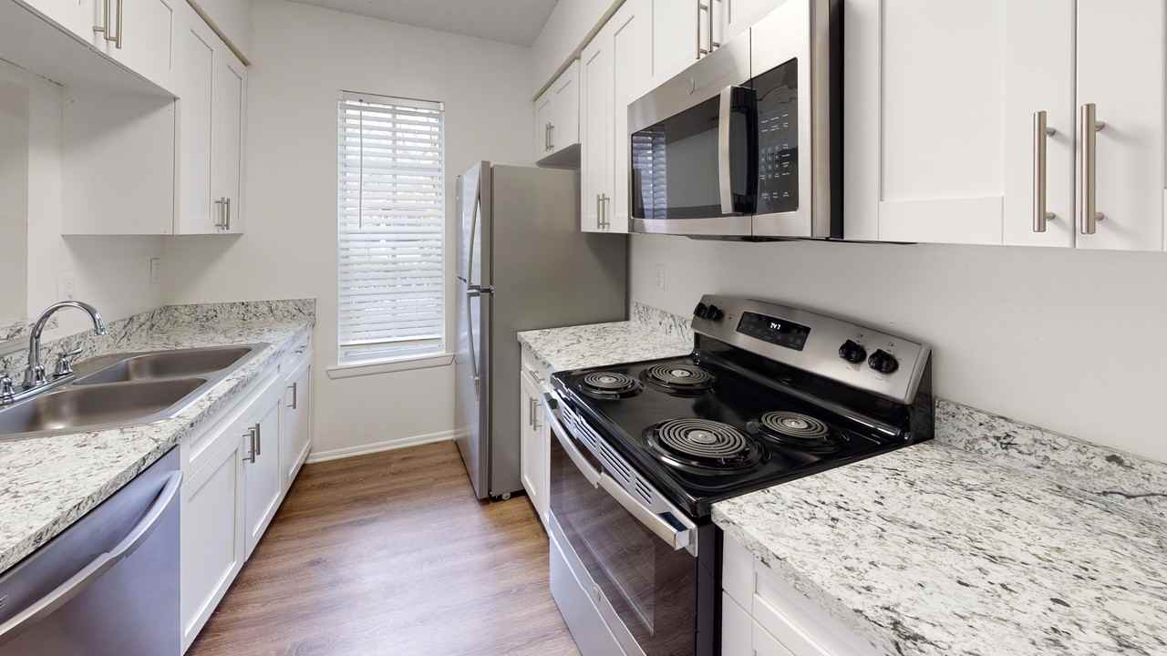 Newport Colony Apartments 1166 1166 Pointe Newport Terrace Drive