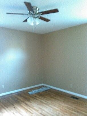 1000 Waverly Ave - Photo 2 of 8