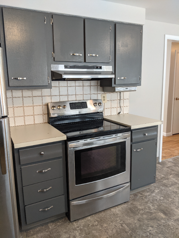 8278 Exeter Dr - Photo 2 of 48