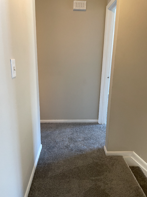 2432 Echo Valley Dr - Photo 3 of 9