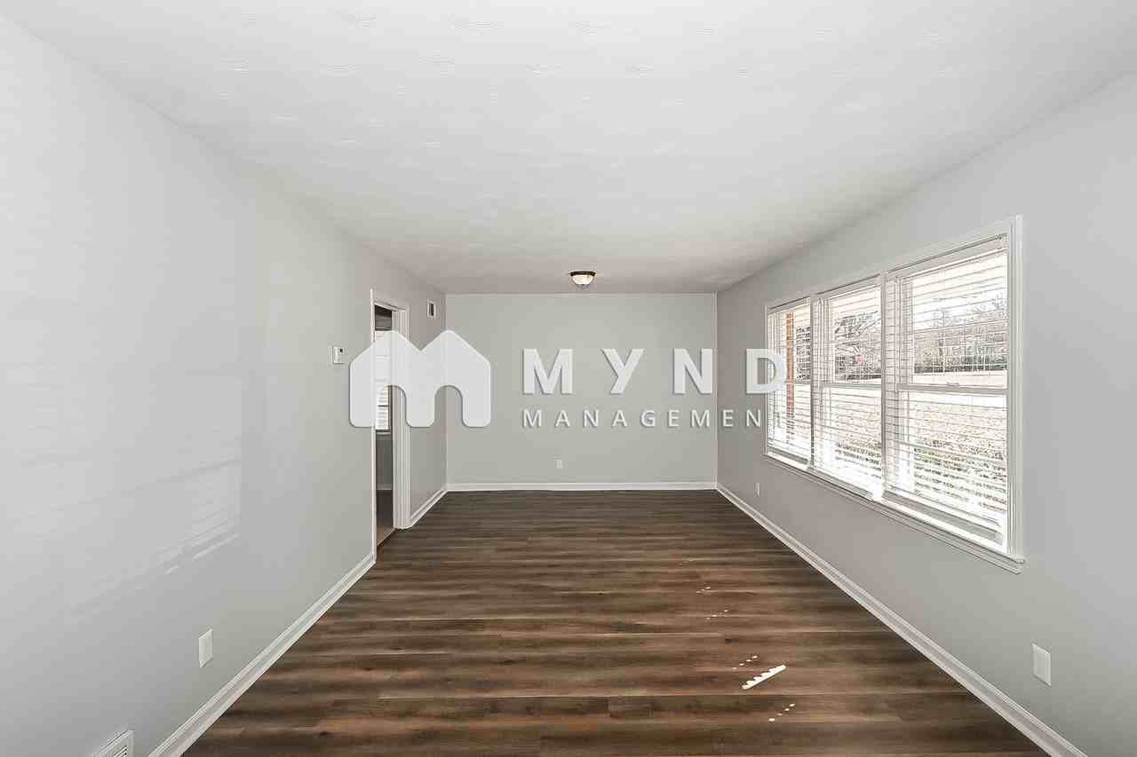 1550 Hester Rd - Photo 2 of 17