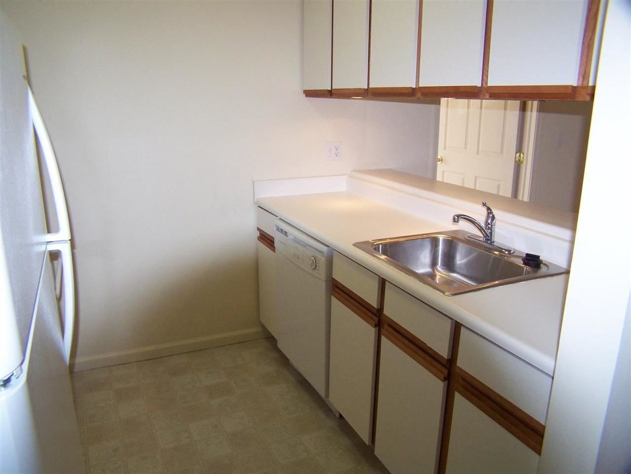 3310 University Commons Dr - Photo 3 of 7