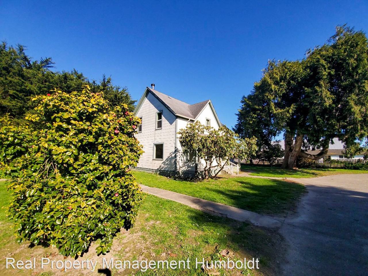 843 Riverside Rd - Photo 2 of 25