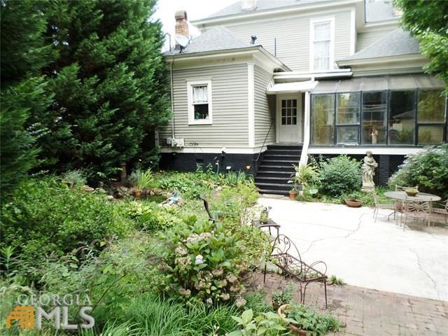 70 Jackson St - Photo 3 of 24