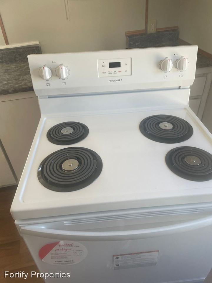 1112 Armadillo Dr - Photo 3 of 13