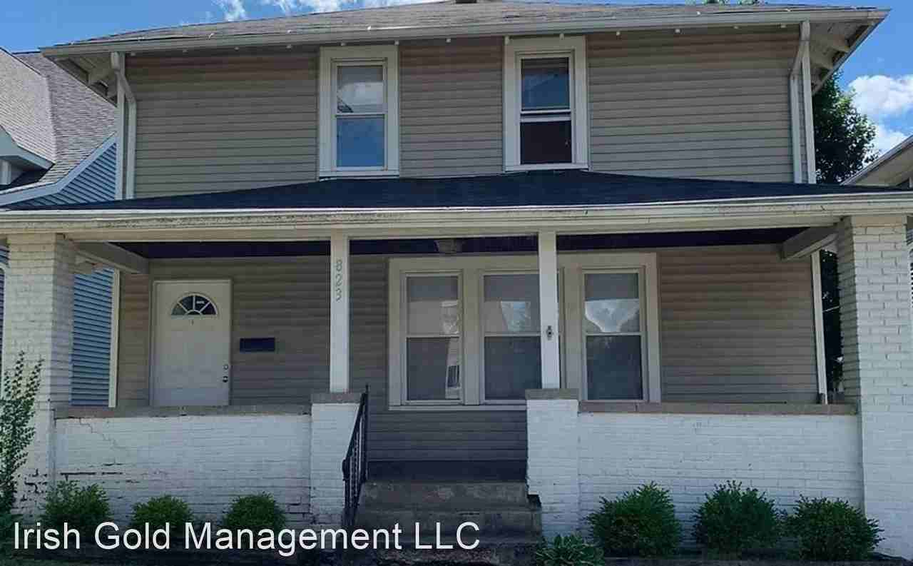 Walking distance to Notre Dame Campus Apartments 823 N Notre Dame Ave