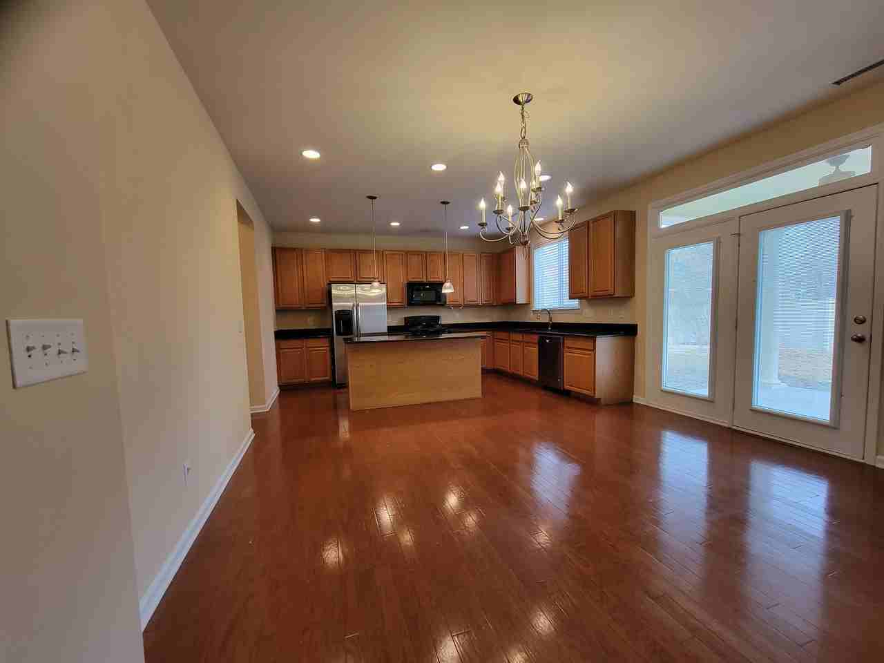 302 Lime Creek Ct - Photo 2 of 9