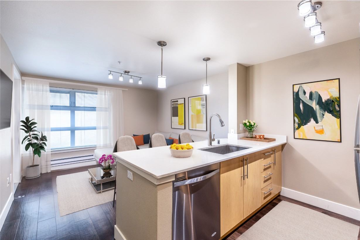 1611 on Lake Union - Photo 6 of 50