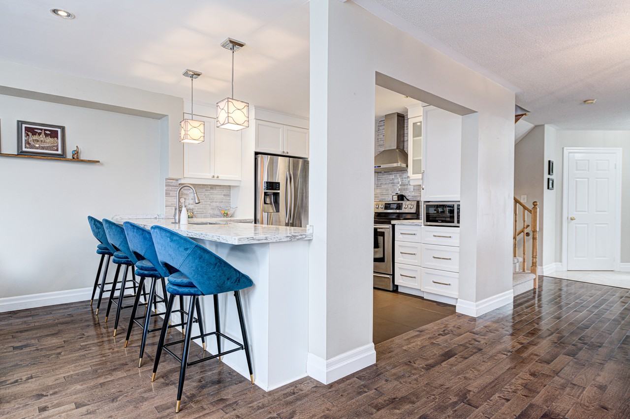 316 Ravineview Way - Photo 2 of 33