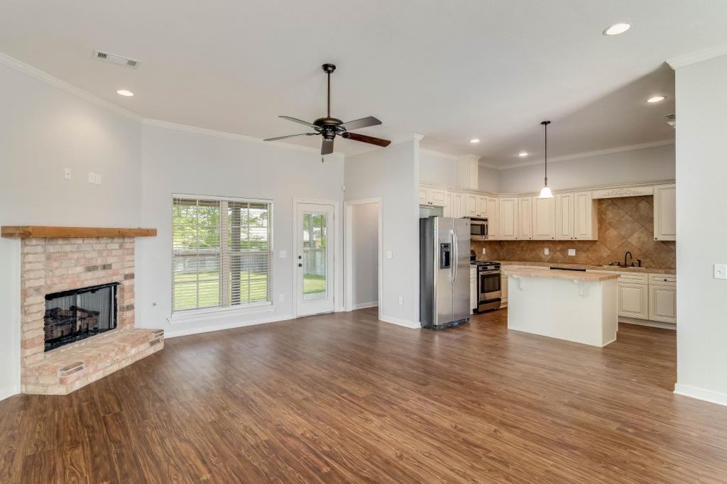 161 Notting Hill Pl - Photo 2 of 17